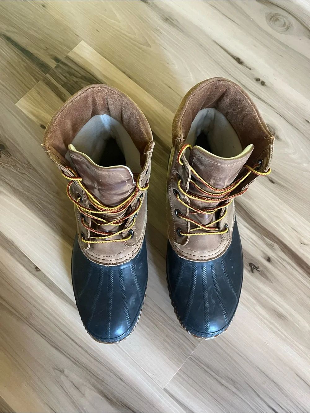 Sorel Men's Cheyanne Lace Full Grain Leather Duck Boots in Chipmunk /Black Sz 12